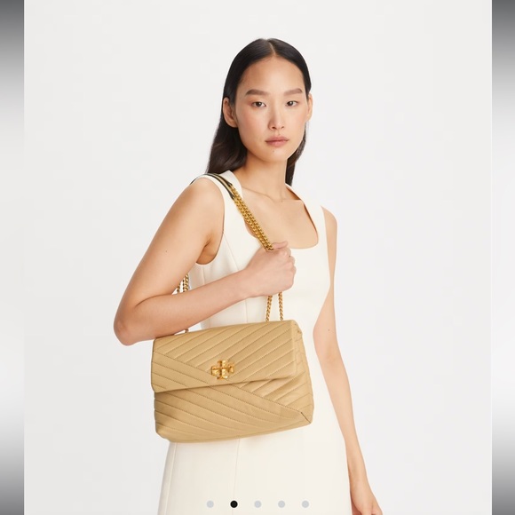 Tory Burch Kira Chevron Convertible Shoulder Bag - Picture 2 of 9